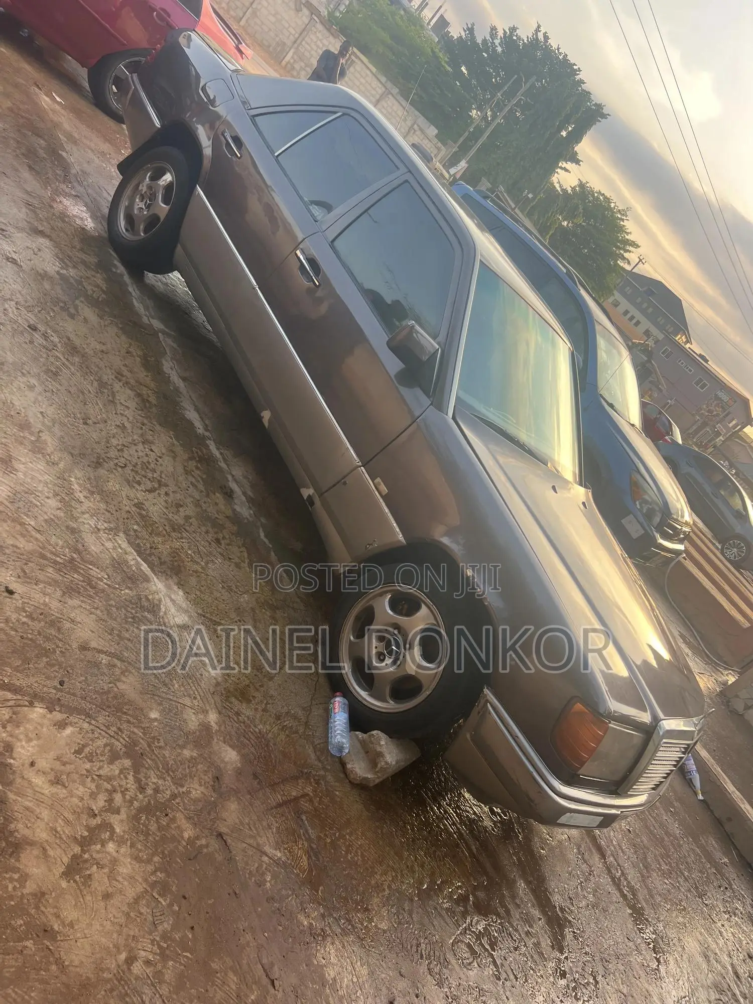 Mercedes-Benz 200 Diesel 1995 Gray