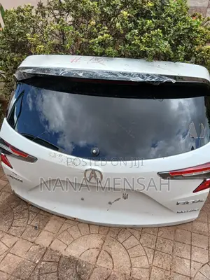 Acura 2021 Model 4 Doors and Booth Complete