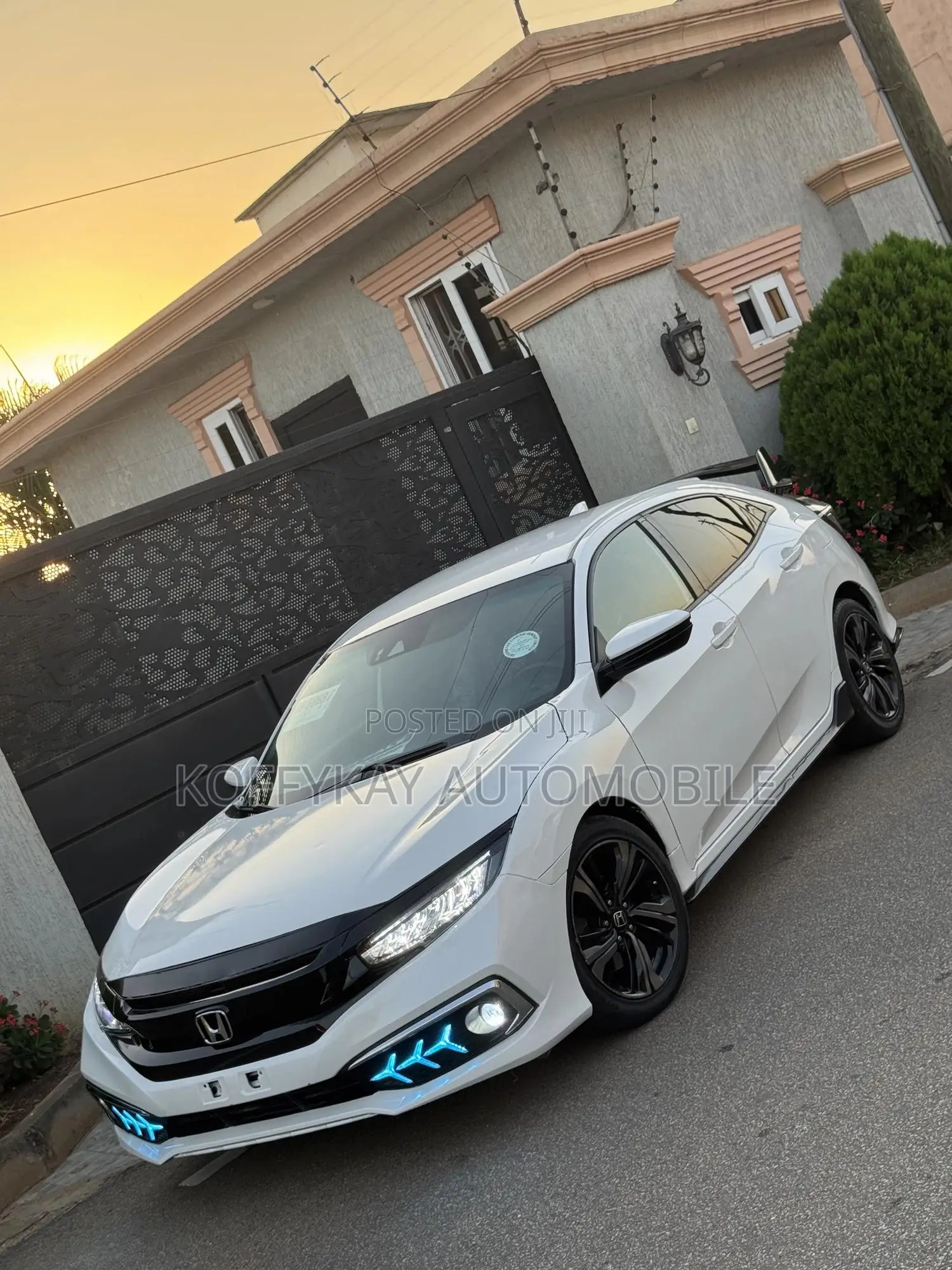 Honda Civic Sport Touring Hatchback 2019 White