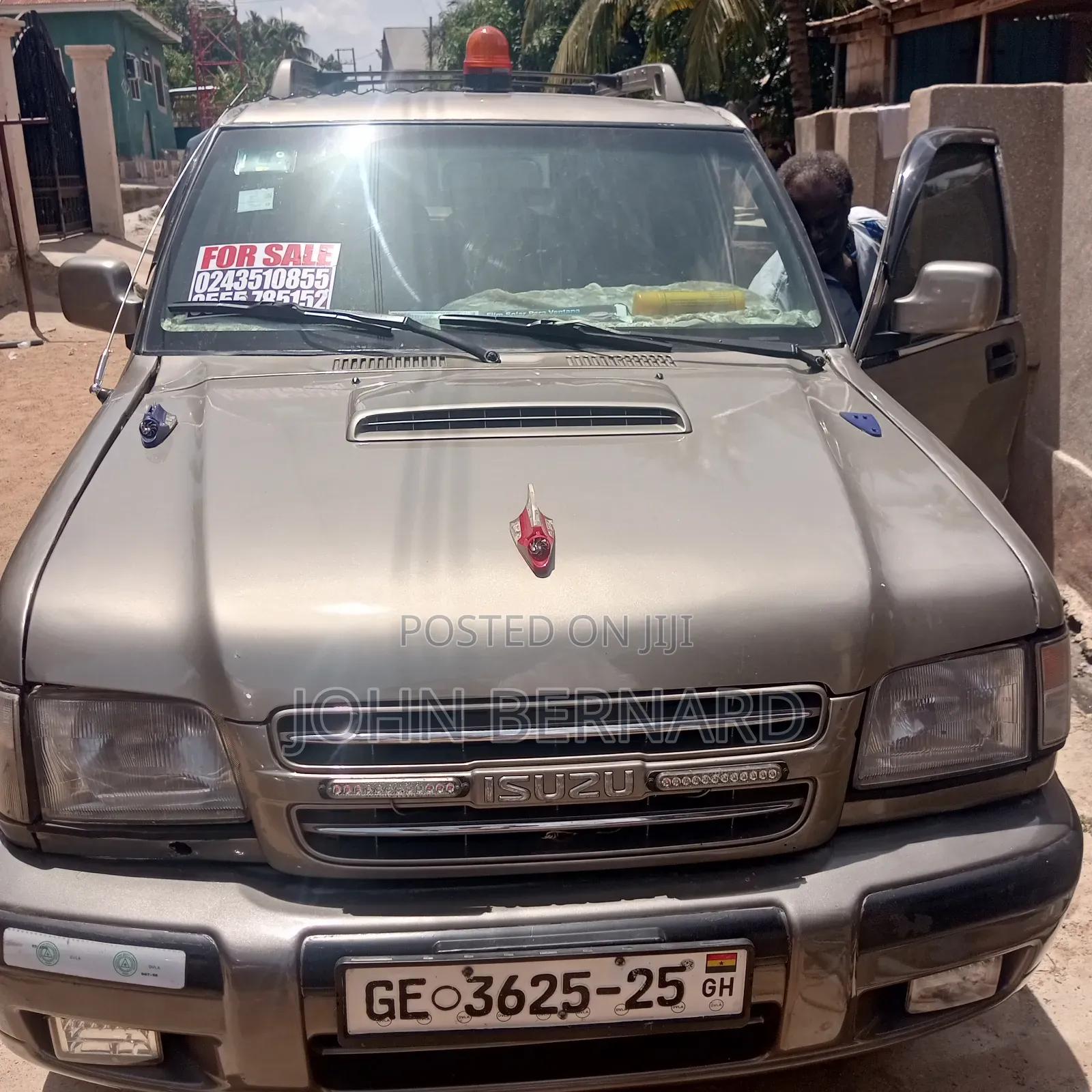 Isuzu Trooper 2002 Silver