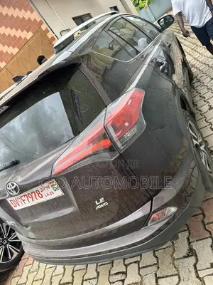Toyota RAV4 2017