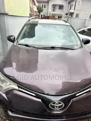 Toyota RAV4 2017