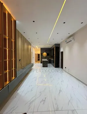 3bdrm House in Lake Side Estate for sale