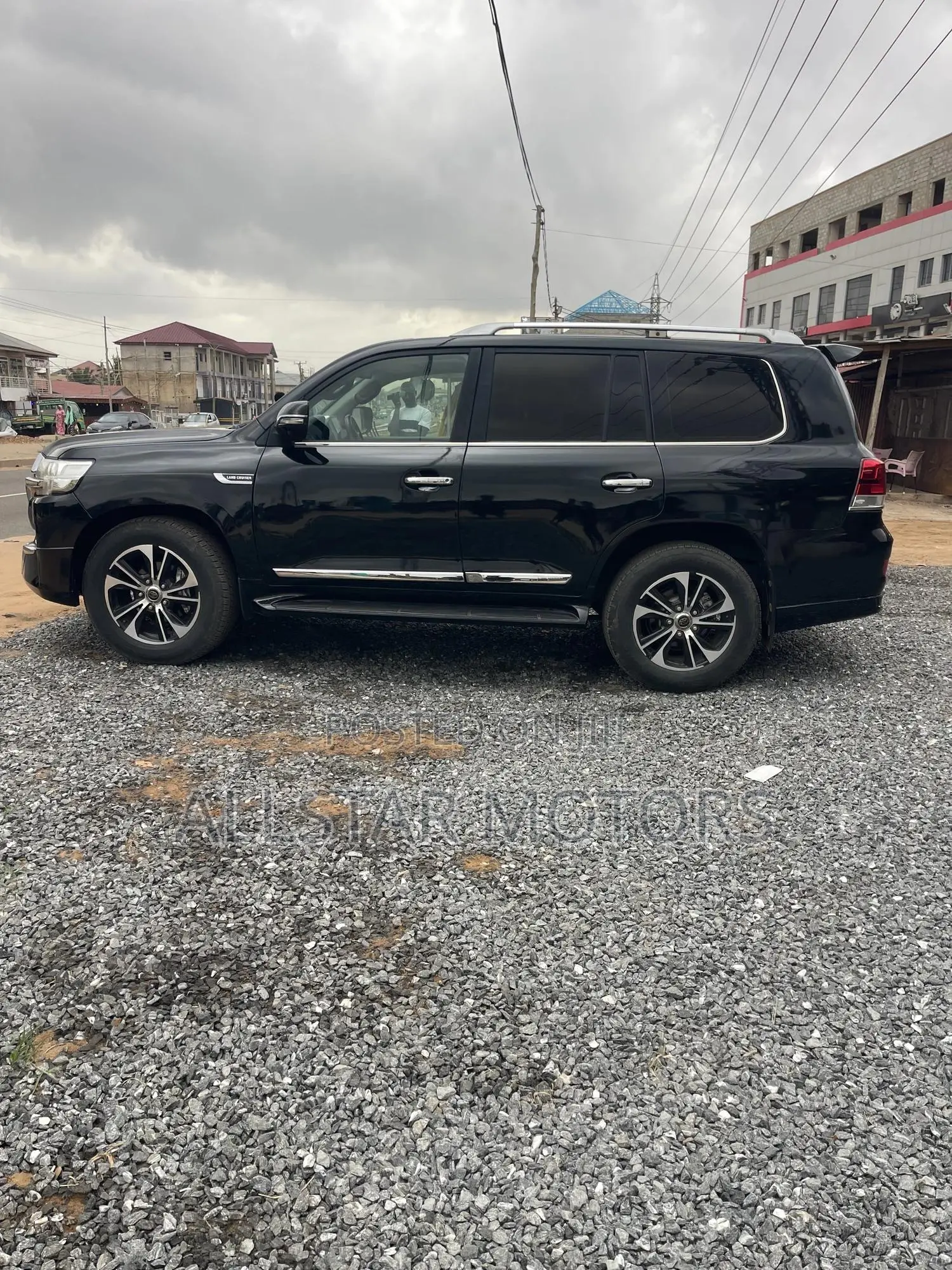 Toyota Land Cruiser 4.5 V8 GX-R 2015 Black
