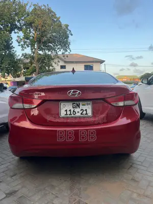 Hyundai Elantra 2013 Red
