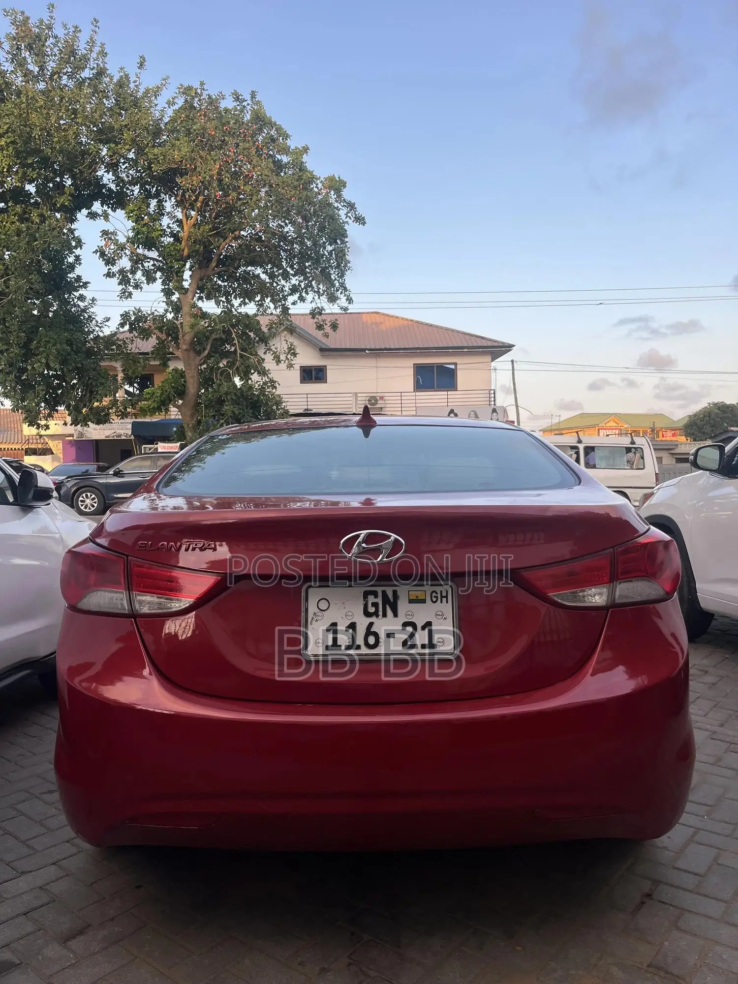 Hyundai Elantra 2013 Red