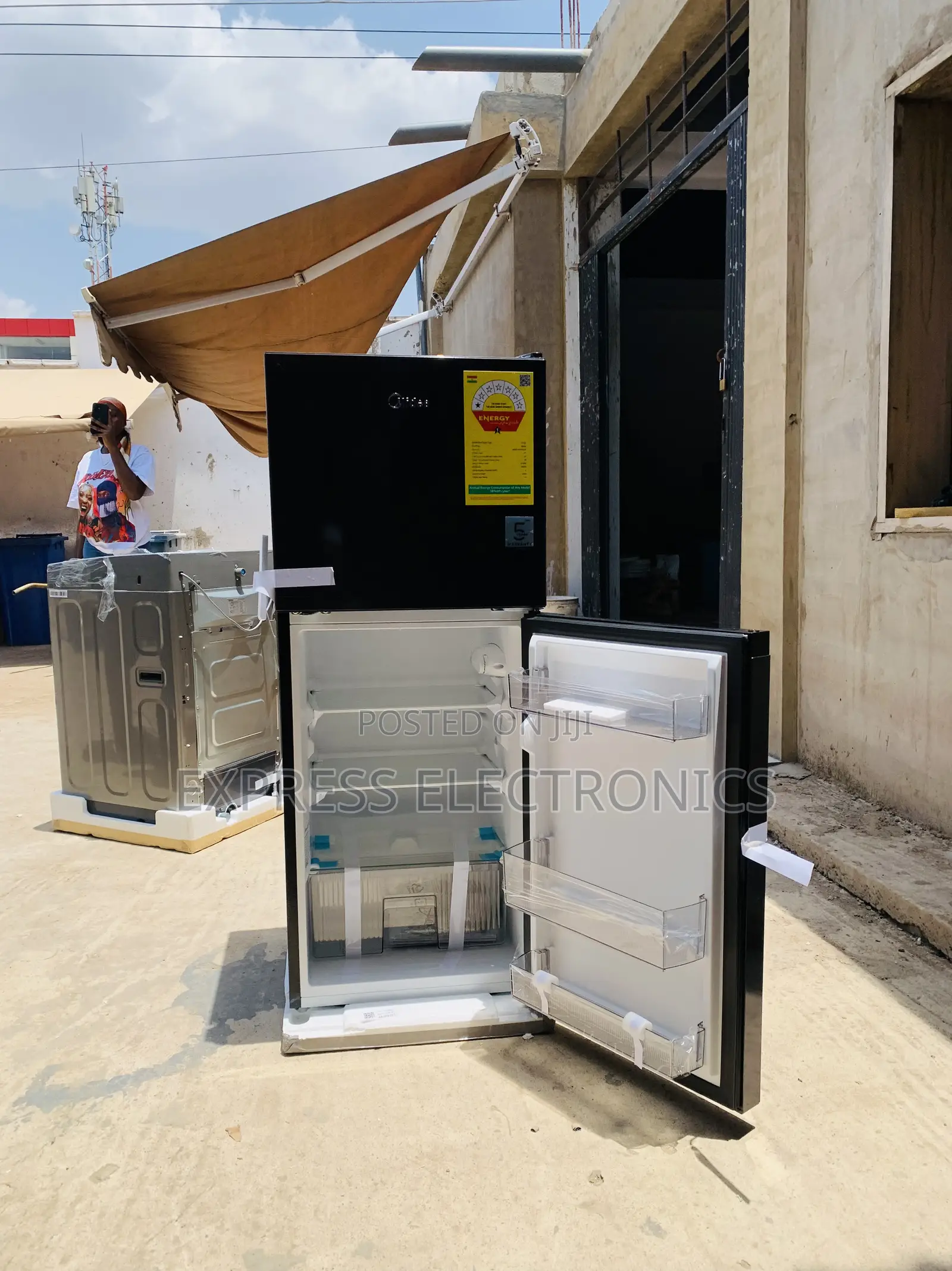 Stainless Steel Midea 127l Mdrt187 Top Freezer Fridge