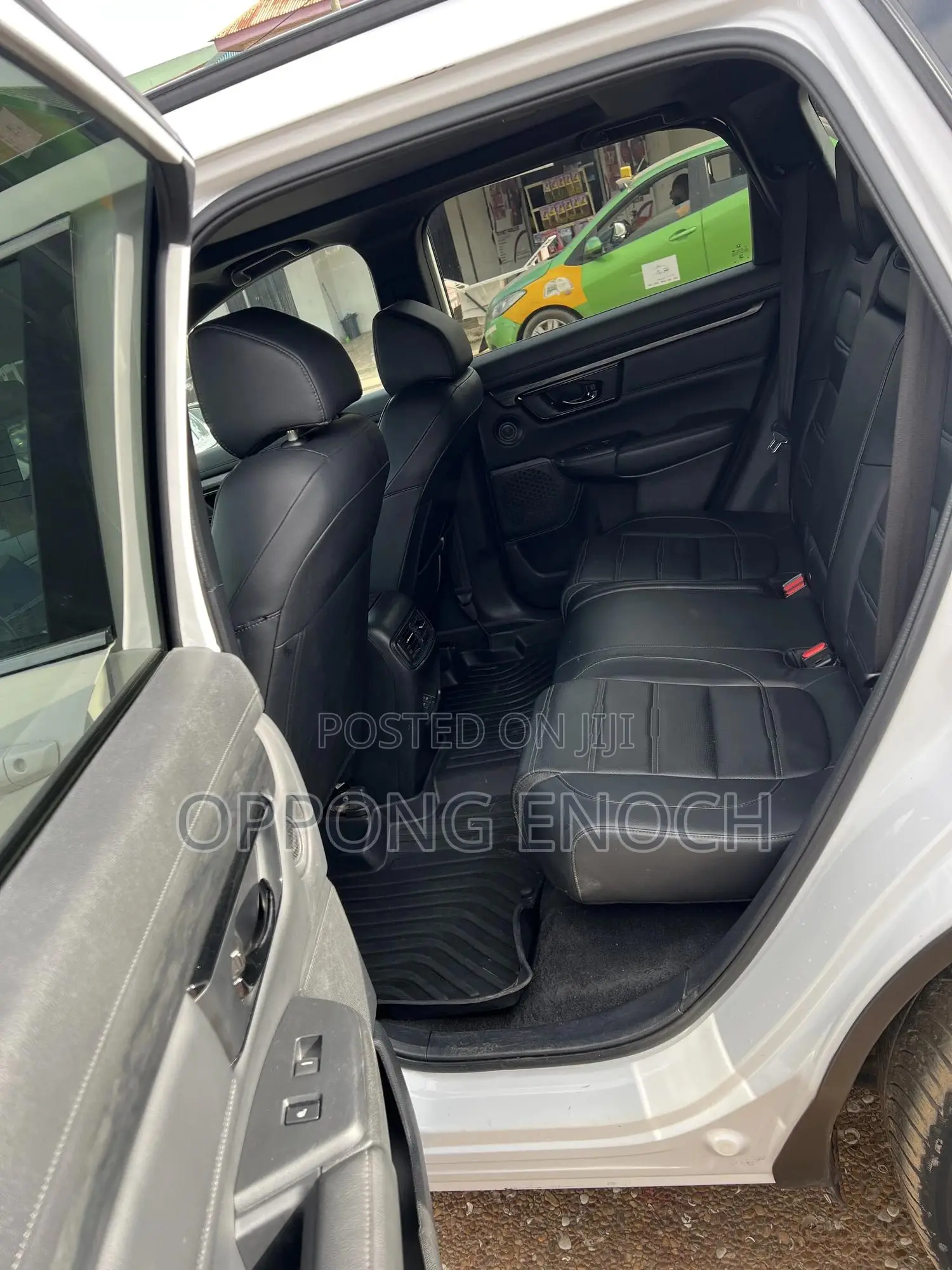 Honda CR-V Special Edition 2021 White
