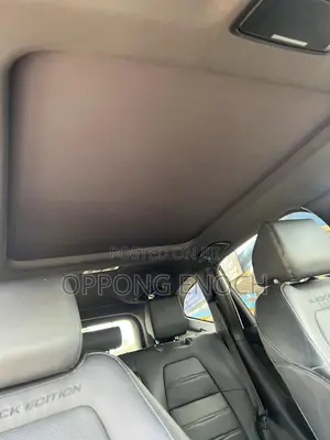 Honda CR-V Special Edition 2021 White