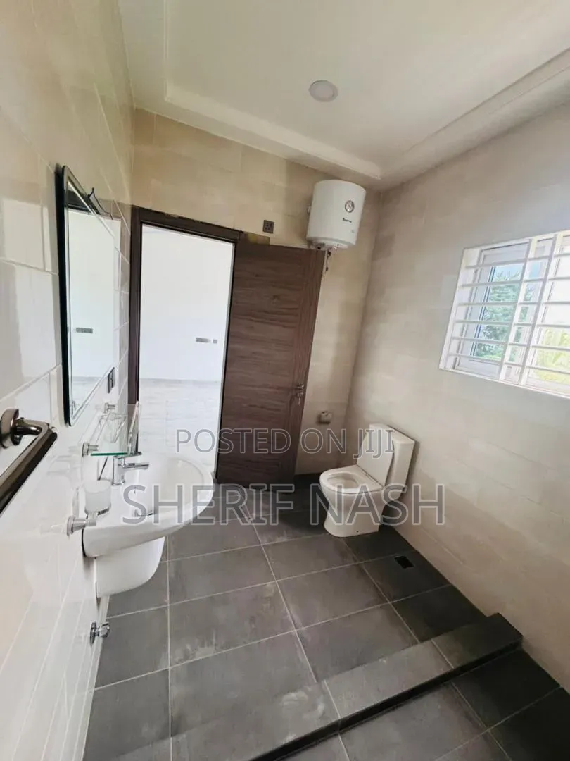 3bdrm Duplex in Agbogba, Accra Metropolitan for rent
