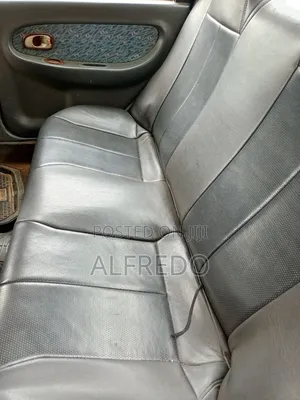 Kia Sephia Base 1998 Brown