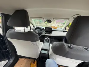 Toyota Corolla LE 2021