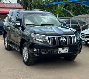 Toyota Land Cruiser Prado 2015 Black