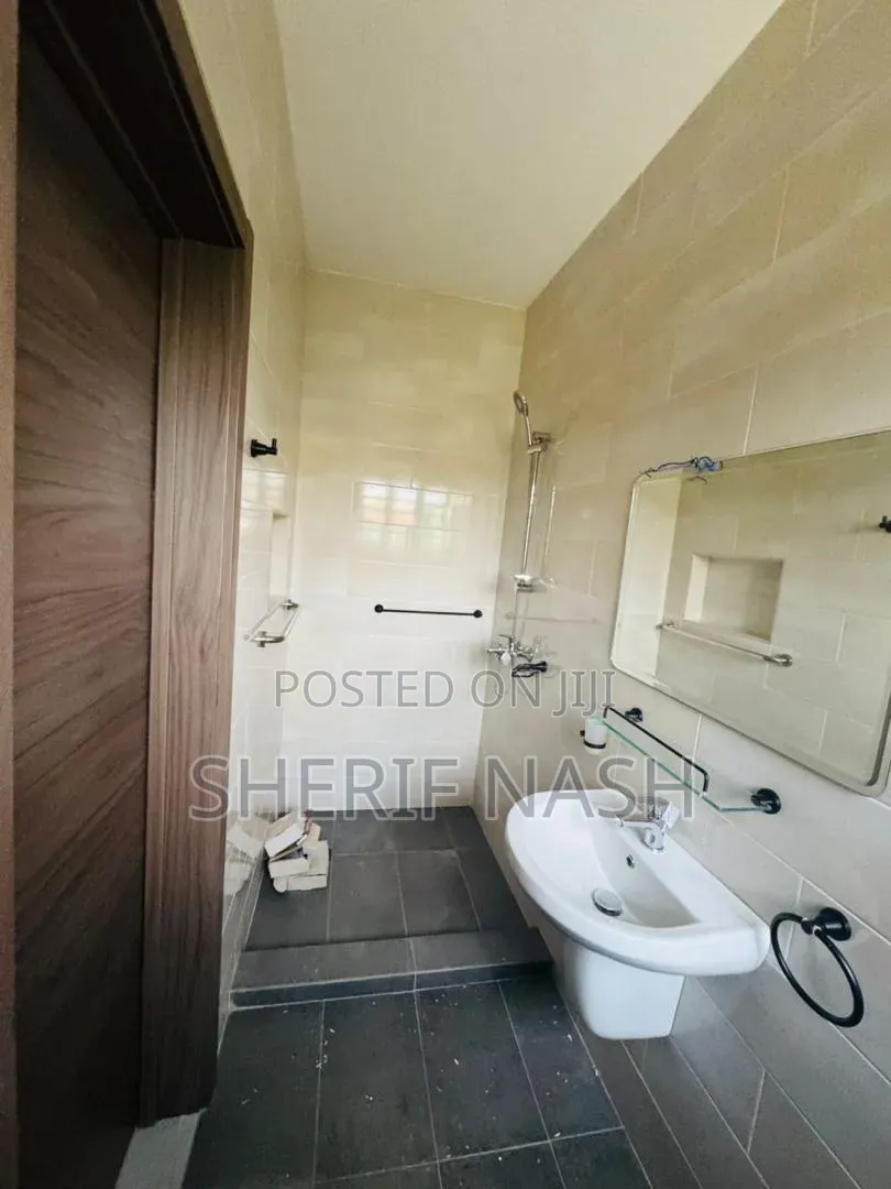 3bdrm Duplex in Agbogba, Accra Metropolitan for rent
