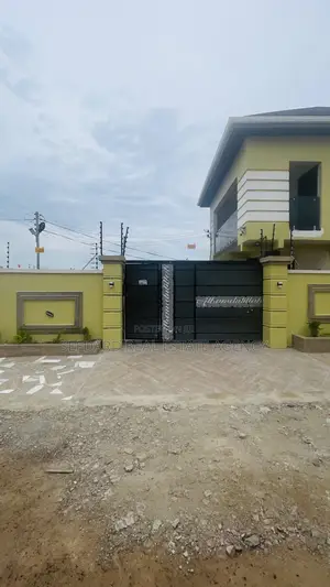 3bdrm Duplex in Sefdard Properties, Amasaman for sale