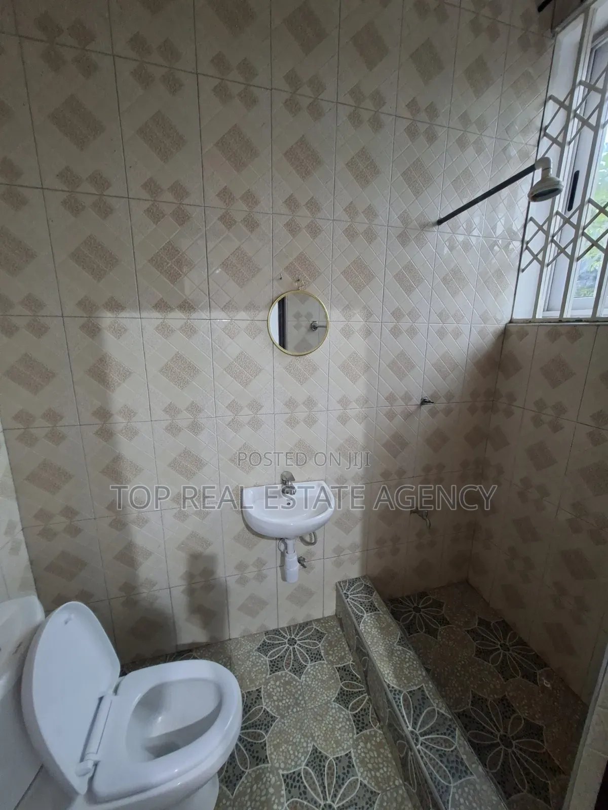 2bdrm Apartment in Agbogba ,,, Ga East Municipal for rent