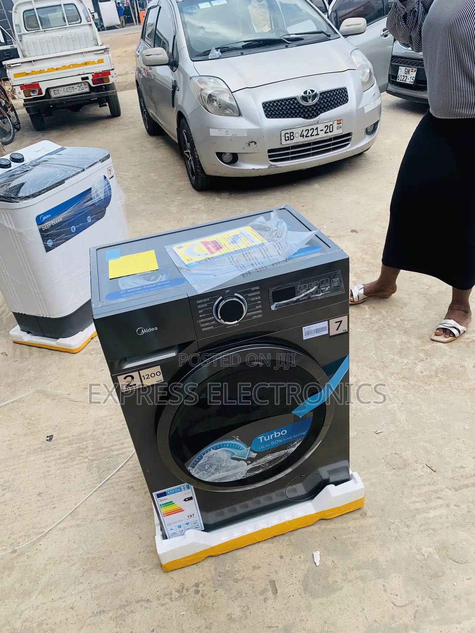 Zealous Sleek Wm Front Load Full Auto Midea 8kg