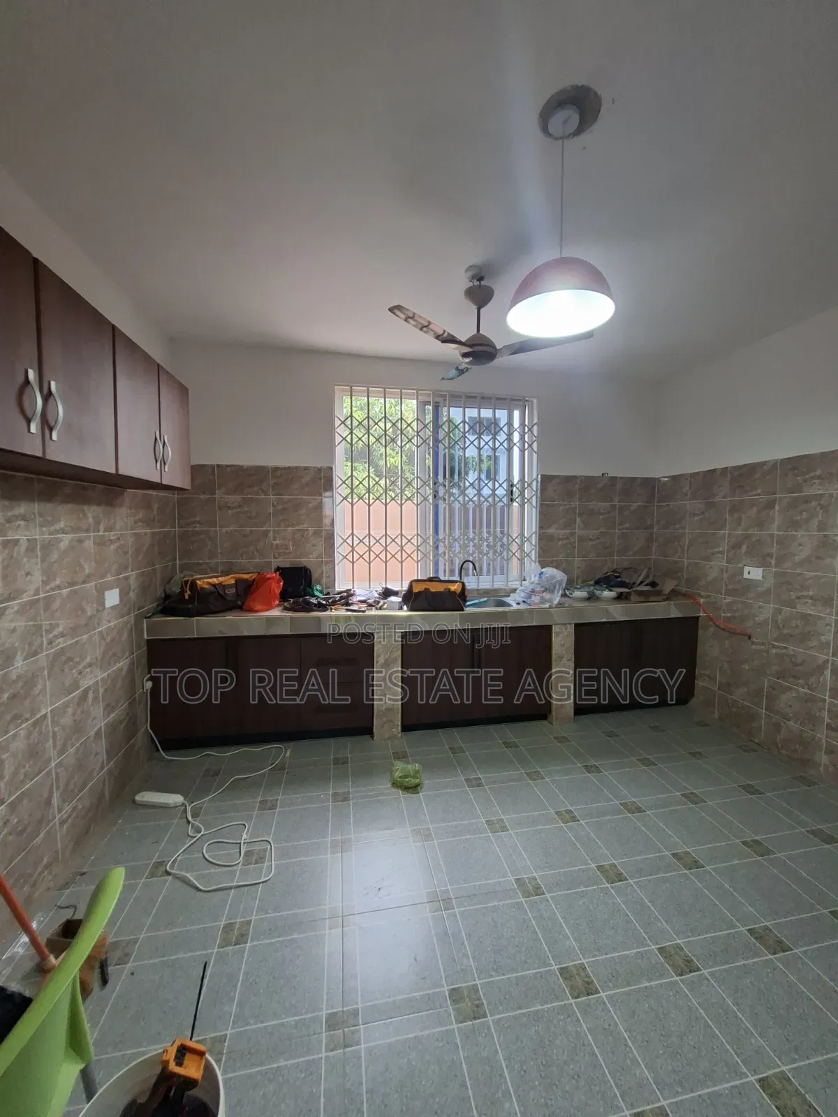 2bdrm Apartment in Agbogba, Ga East Municipal for rent