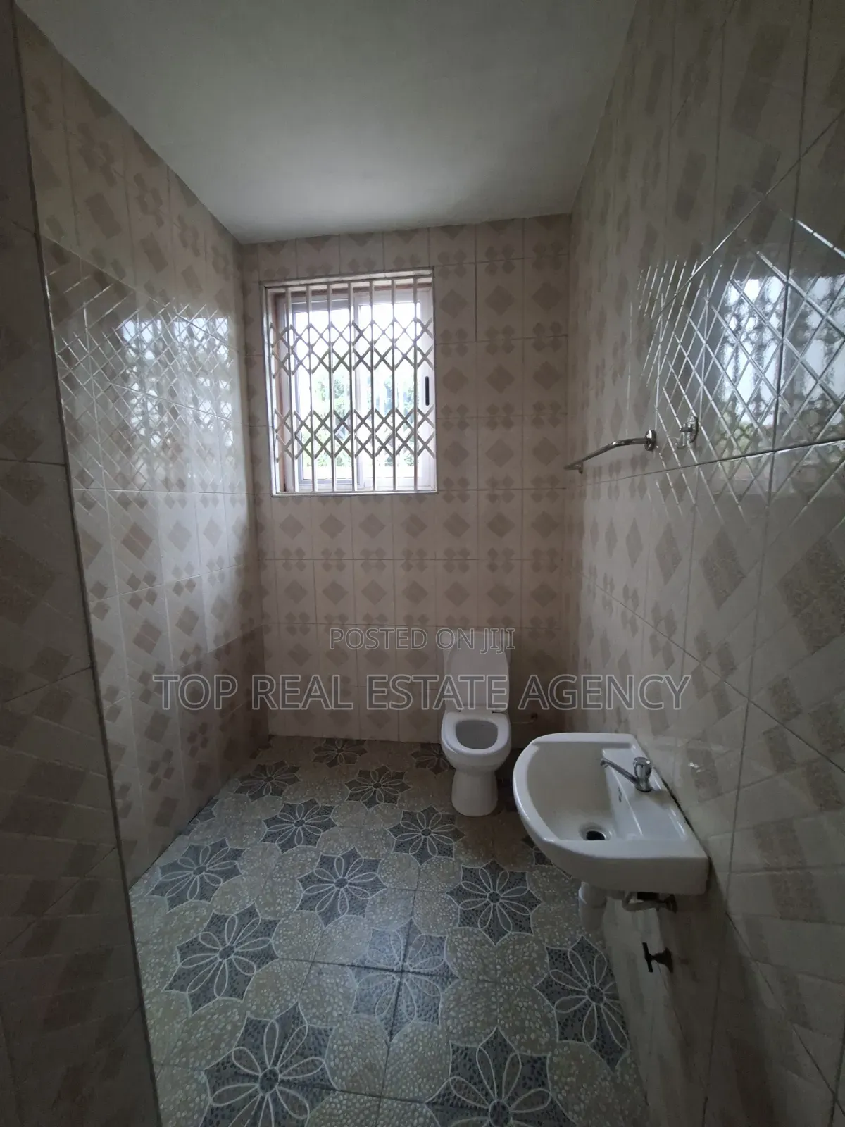 2bdrm Apartment in Agbogba, Ga East Municipal for rent