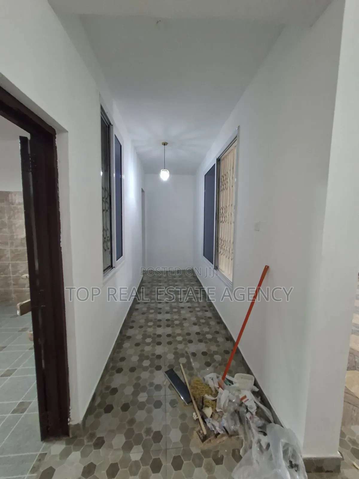 2bdrm Apartment in Agbogba, Ga East Municipal for rent