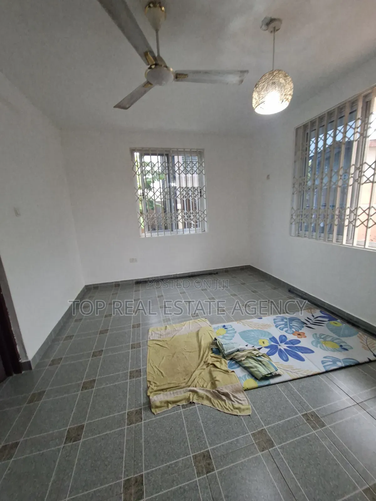 2bdrm Apartment in Agbogba, Ga East Municipal for rent