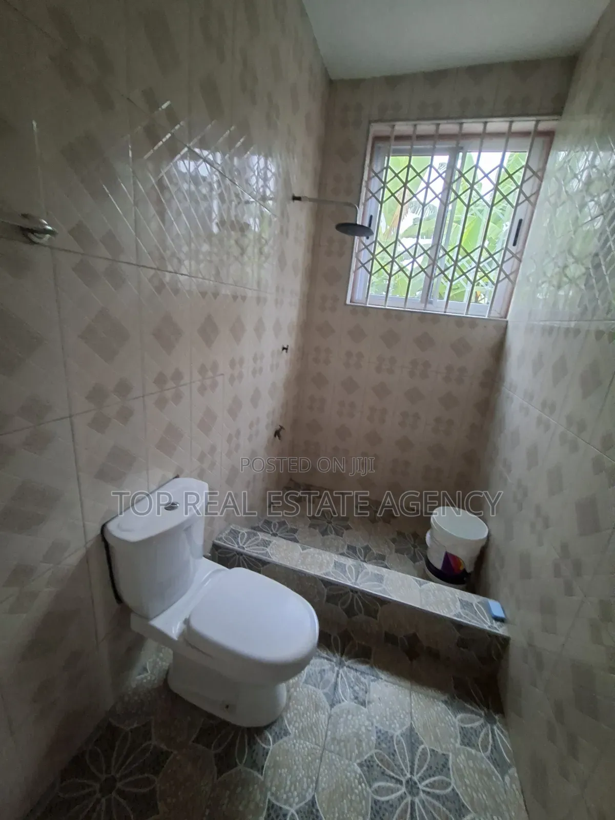 2bdrm Apartment in Agbogba, Ga East Municipal for rent