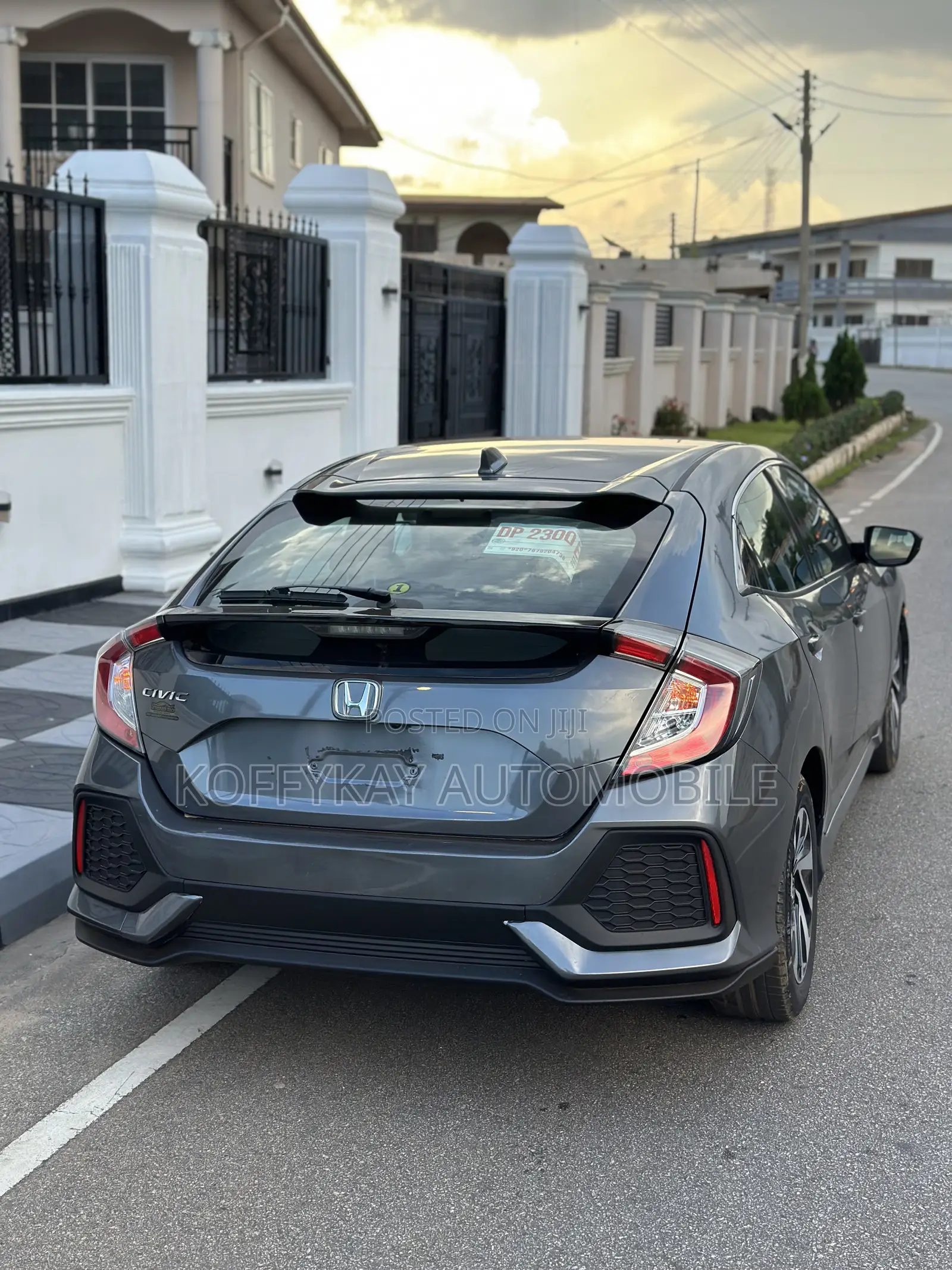 Honda Civic LX Hatchback 2019 Gray