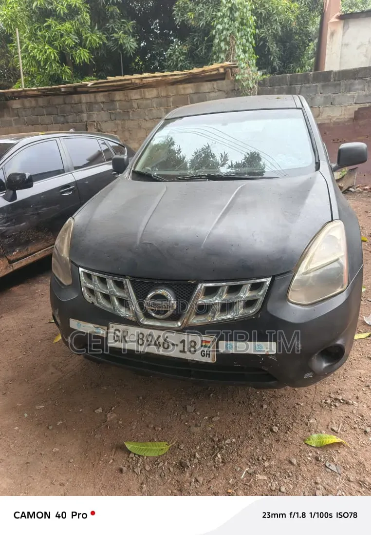 Nissan Rogue S 2012 Black