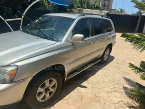 Toyota Highlander 4x4 2007 Gray