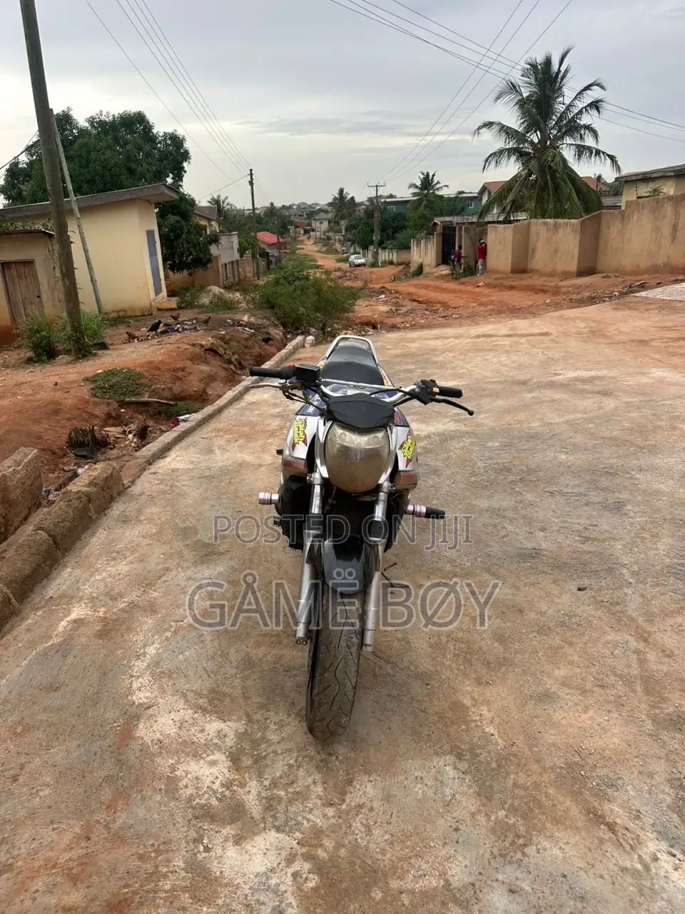 Suzuki GSR 2010 Blue