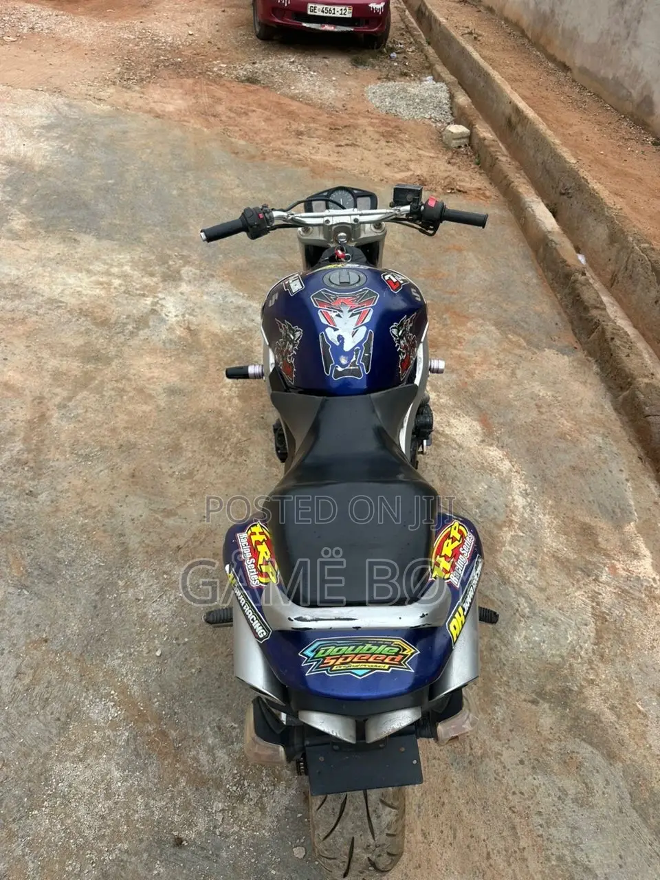 Suzuki GSR 2010 Blue