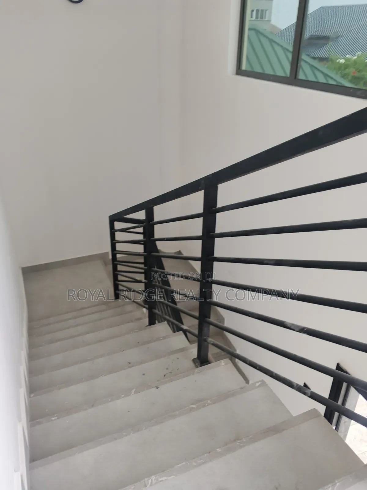 3bdrm Apartment in Spintex Manet Close, Accra Metropolitan for rent