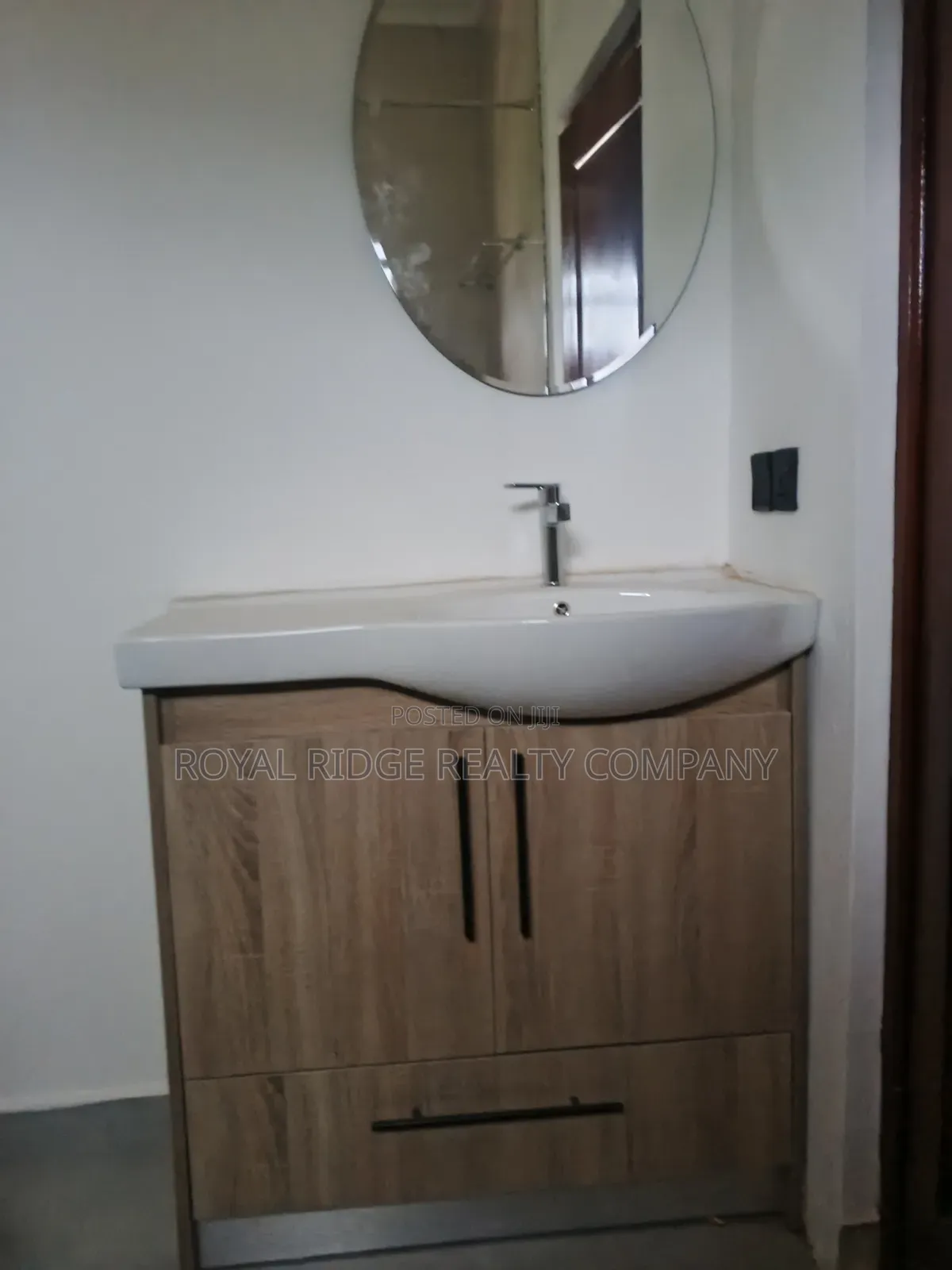 3bdrm Apartment in Spintex Manet Close, Accra Metropolitan for rent