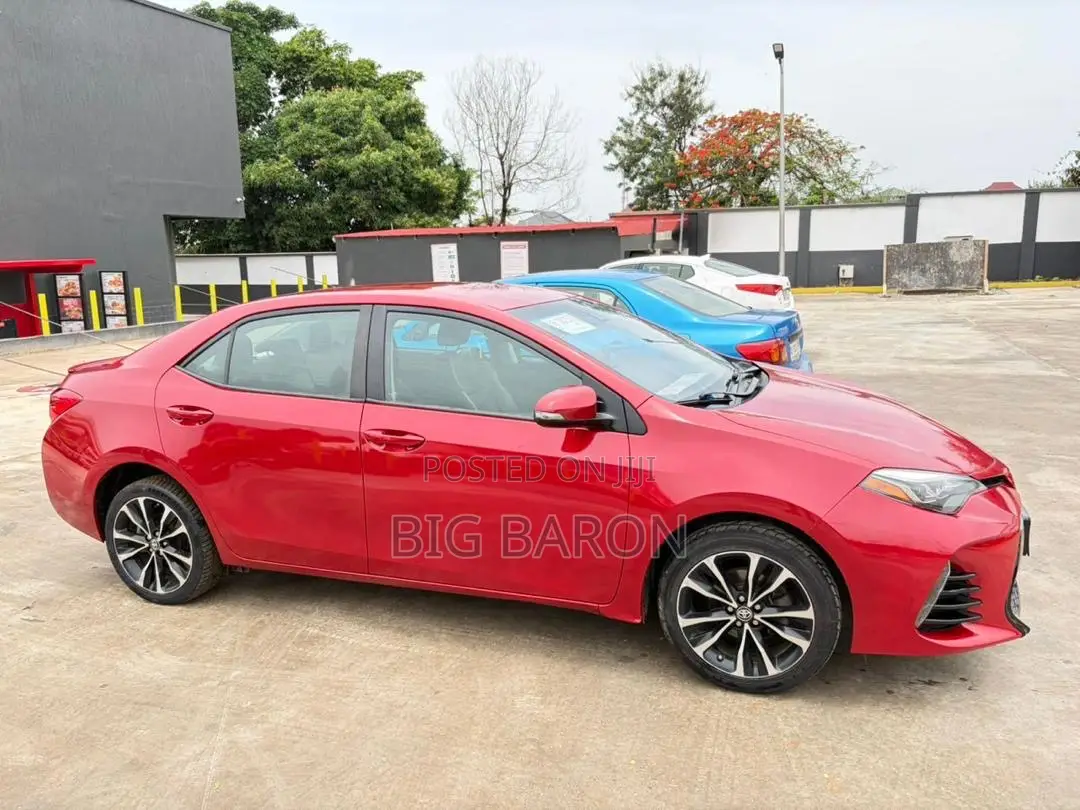 Toyota Corolla SE 4dr Sedan (1.8L 4cyl CVT) 2017 Red