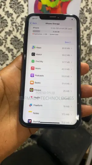 Apple XR 64 GB Black