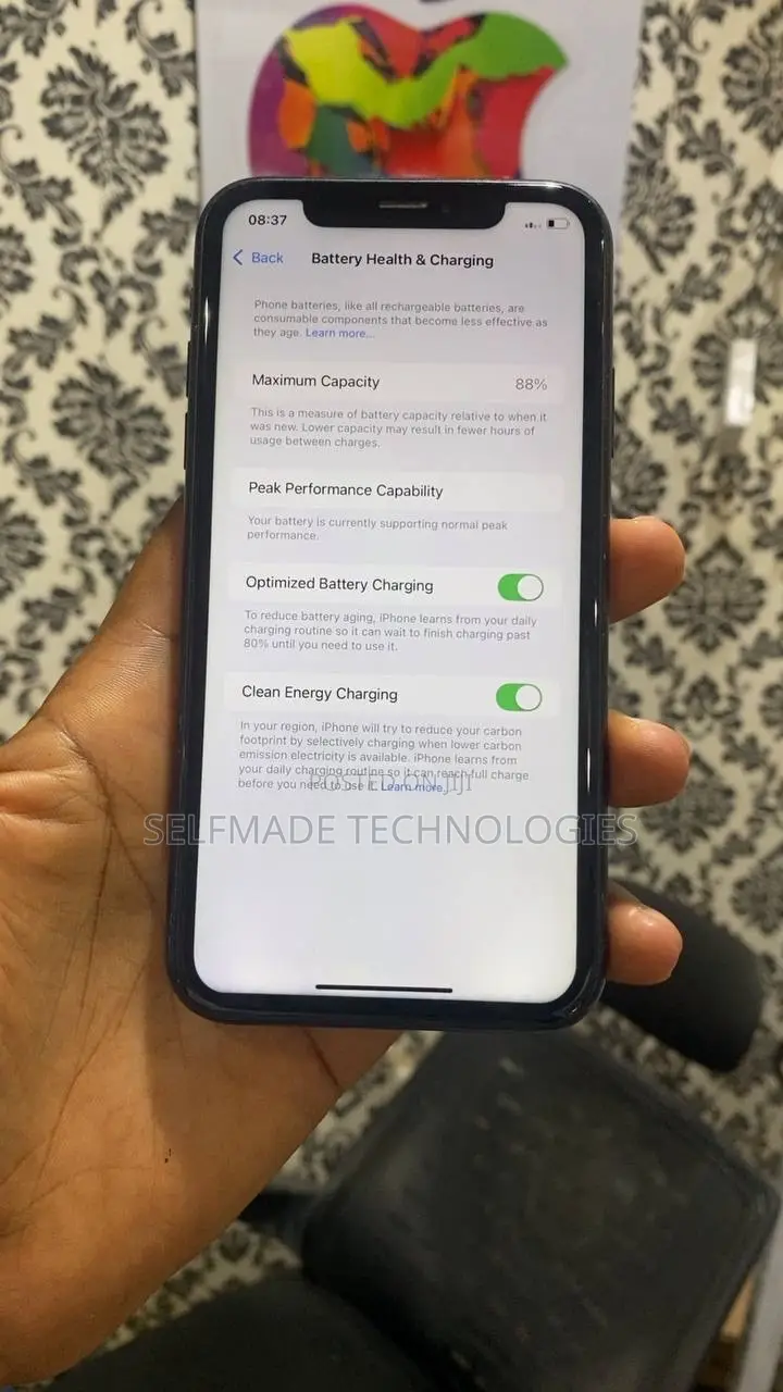 Apple XR 64 GB Black