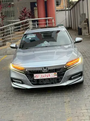 Honda Accord Touring 2.0T 2018 Silver