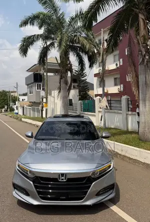 Honda Accord Touring 2.0T 2018 Silver