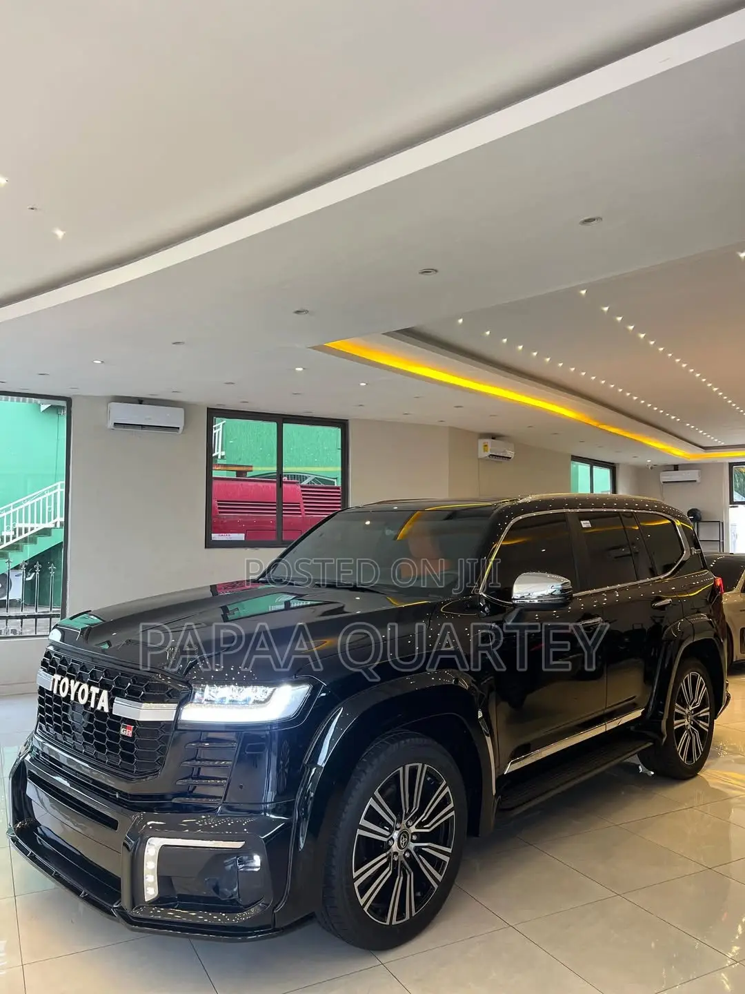 New Toyota Land Cruiser LC300 2025 Black