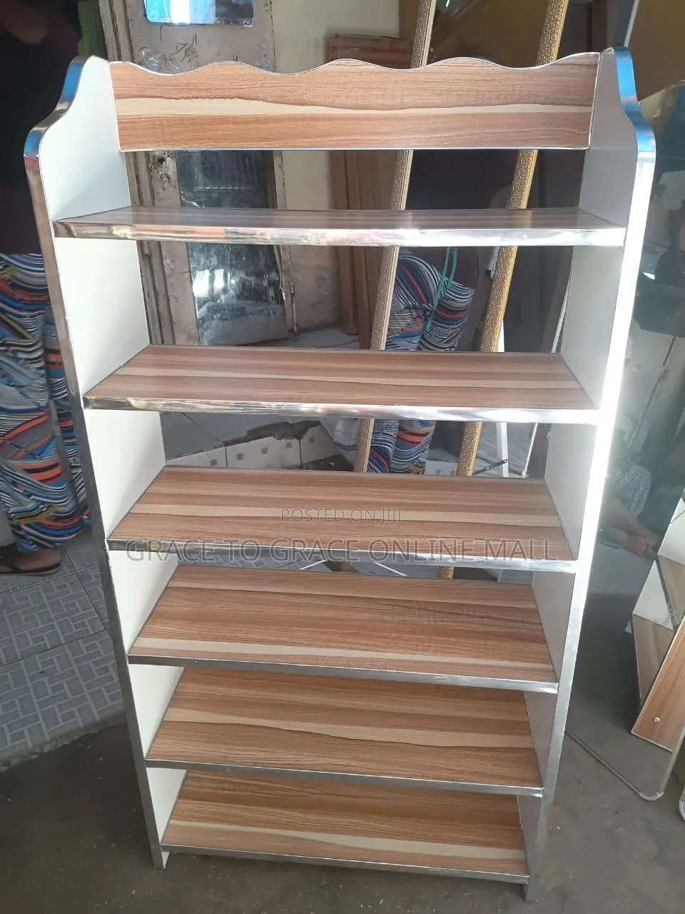 Wooden Shoe Rack Seven Steps