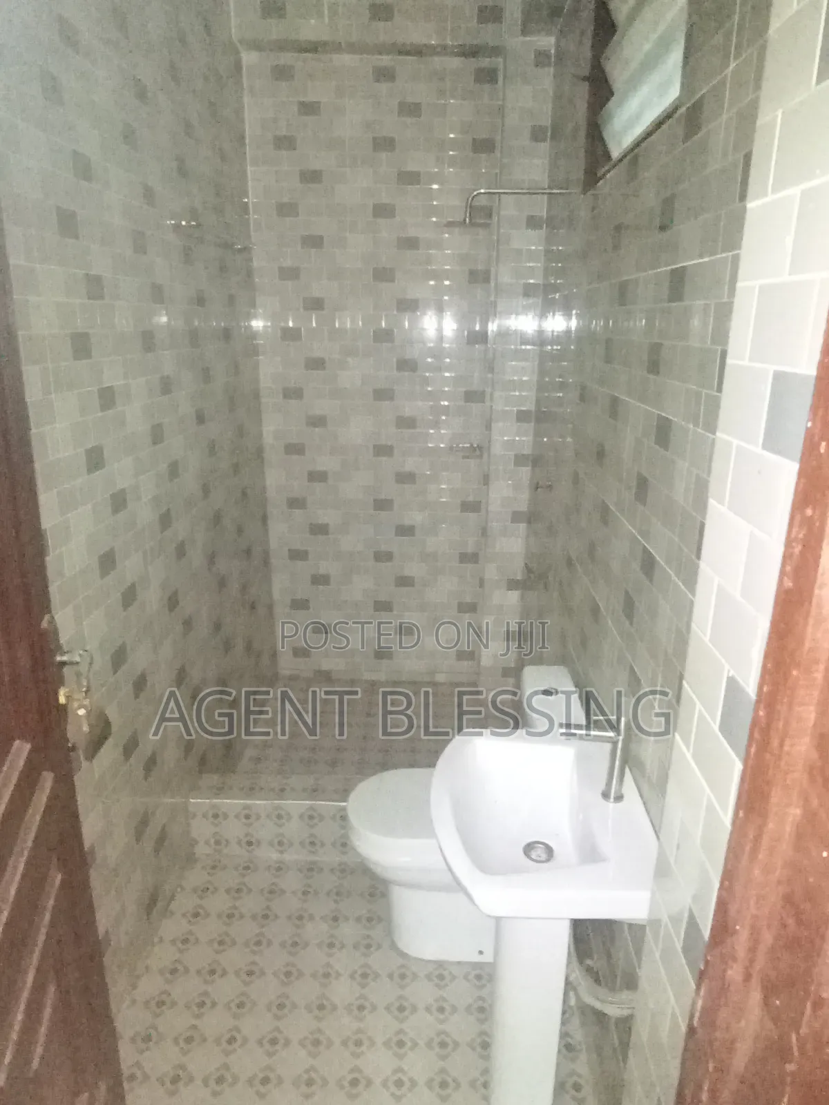 1bdrm Apartment in Gbetsile Samco, Tema Metropolitan for rent