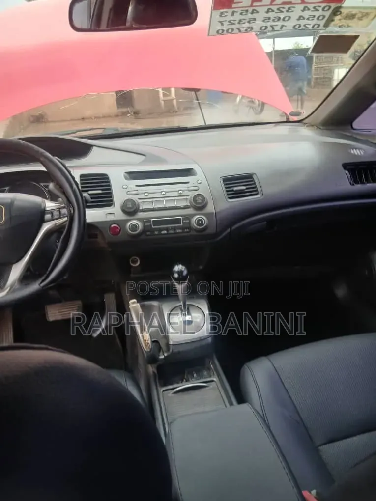 Honda Civic 2009 Red