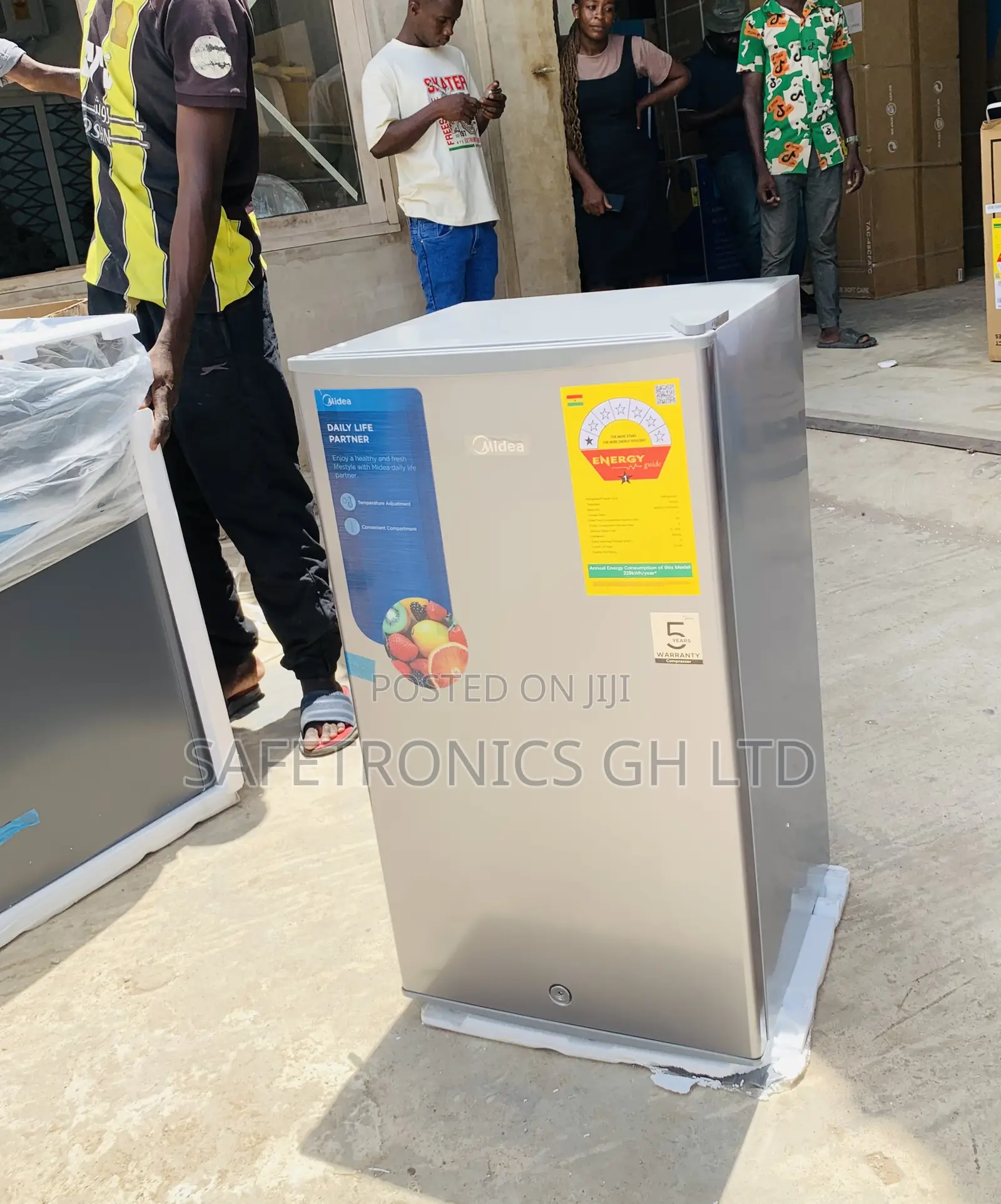 Order New Midea Single Door Table Top Refrigerator 93l