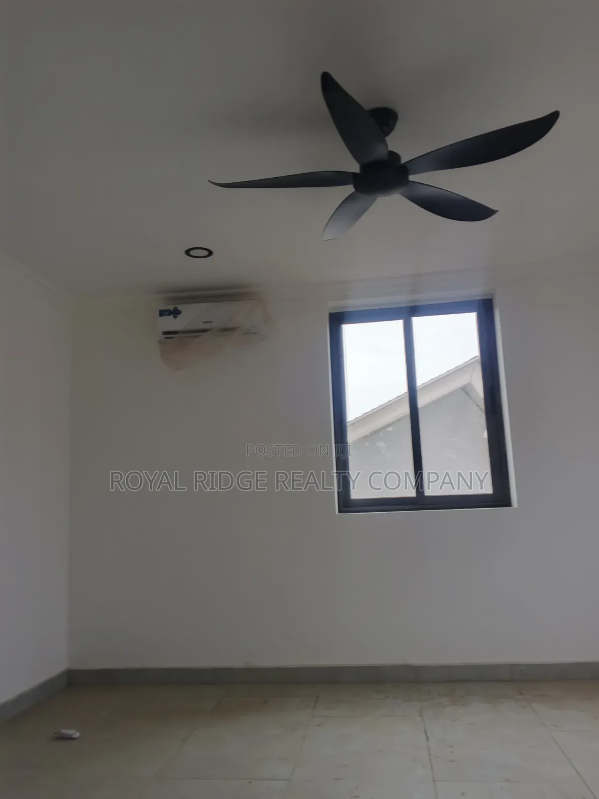 4bdrm Apartment in Manet Close To East, Accra Metropolitan for rent