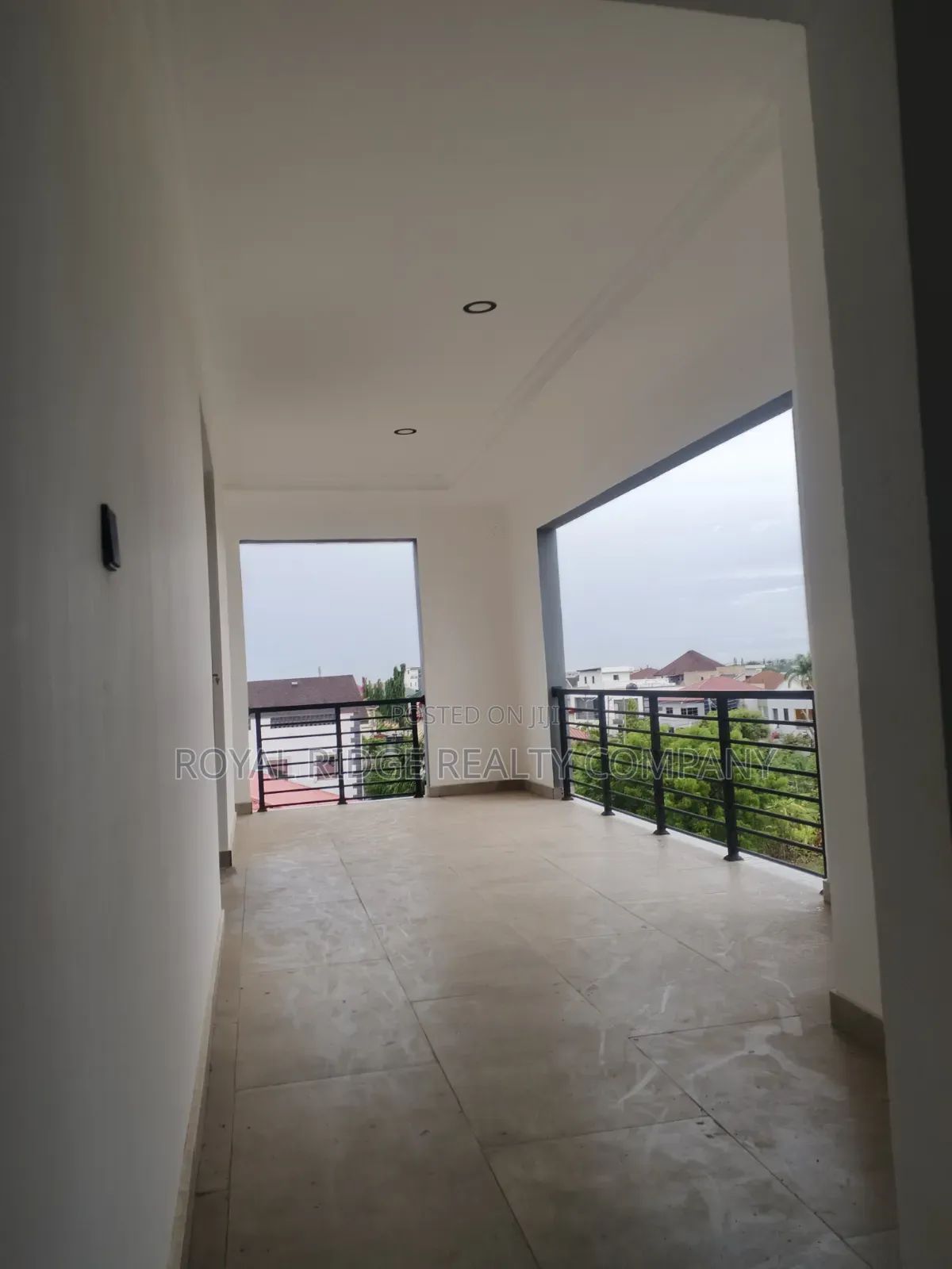 4bdrm Apartment in Manet Close To East, Accra Metropolitan for rent