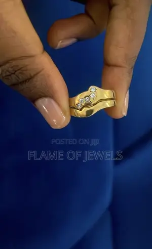 Quality Gold Dust Simple Rings