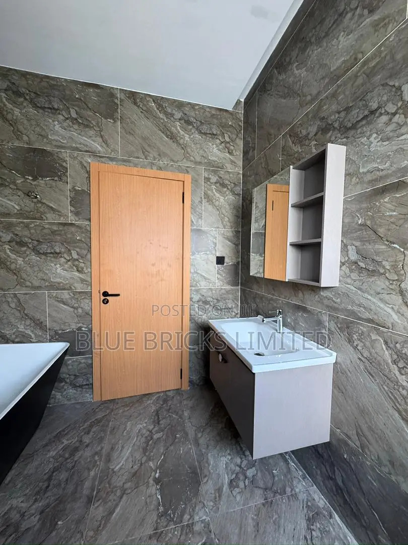 3bdrm House in East Legon Hills, Nmai-Dzorn for sale