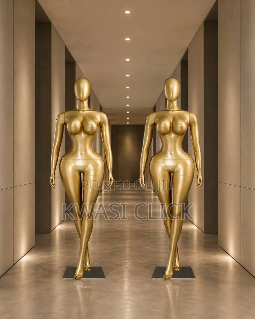 Exquisite Fibreglass BBL Mannequins