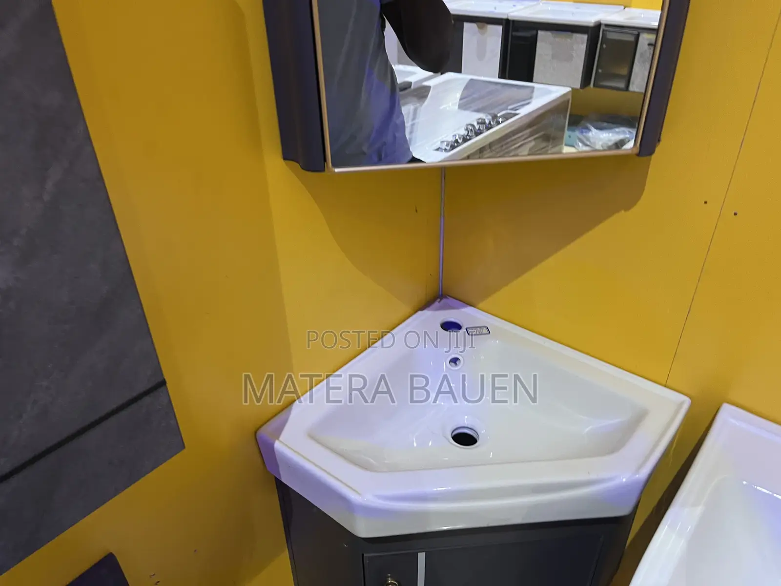 Corner Cabinet Basin With Mirror / Wash Hand Basin #Sj02 -1