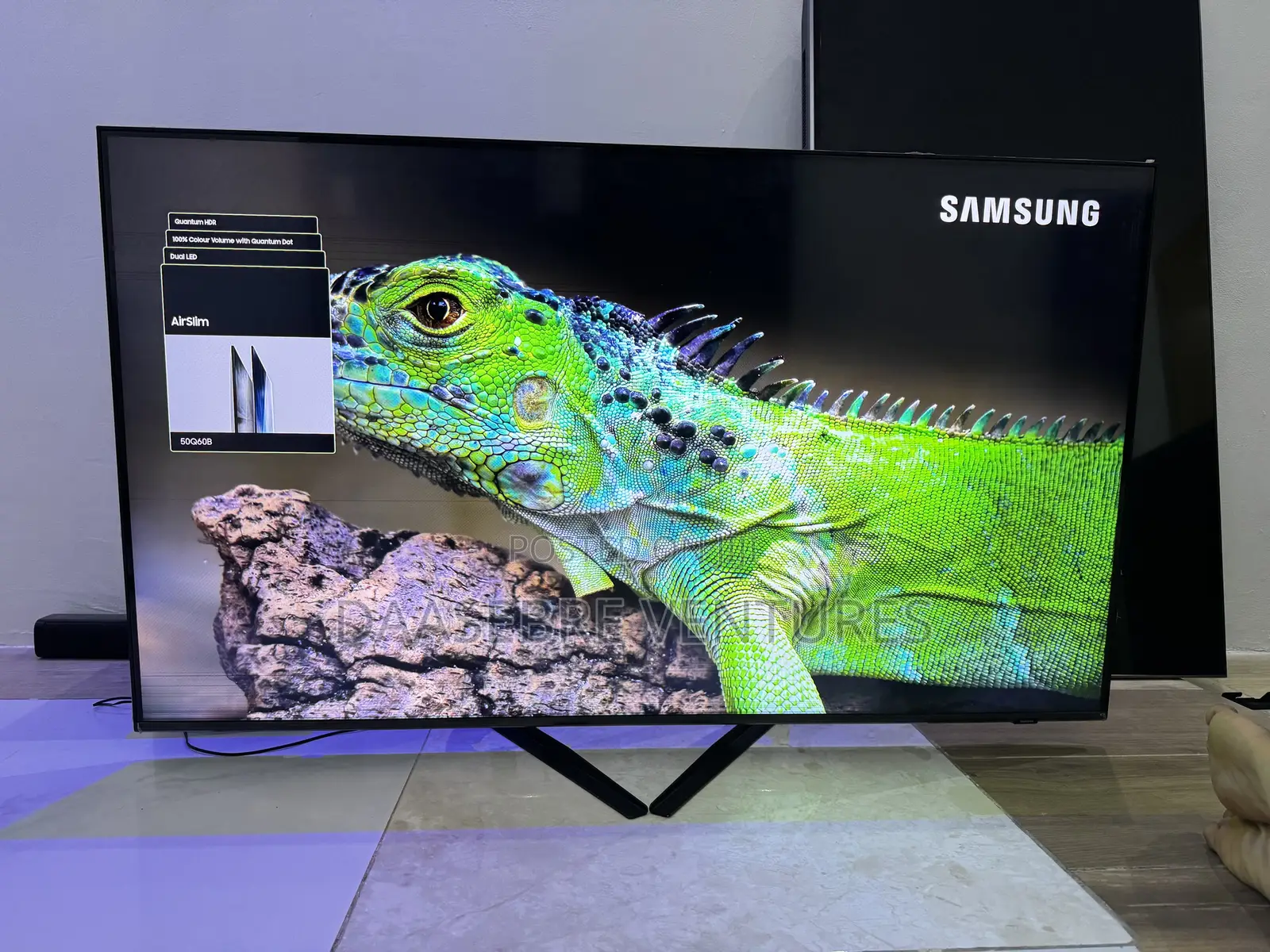 Samsung 50” Qled Smart Tv(Airslim,2022 Model)
